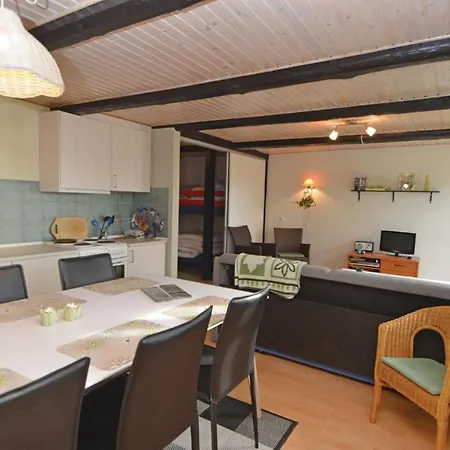Amazing In With Kitchen شقة جويلسميندي